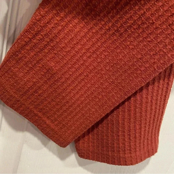 Aeropostale Deep V Long Sleeve Waffle Cropped Drawstring Seriously Soft Size XL - Picture 2 of 12